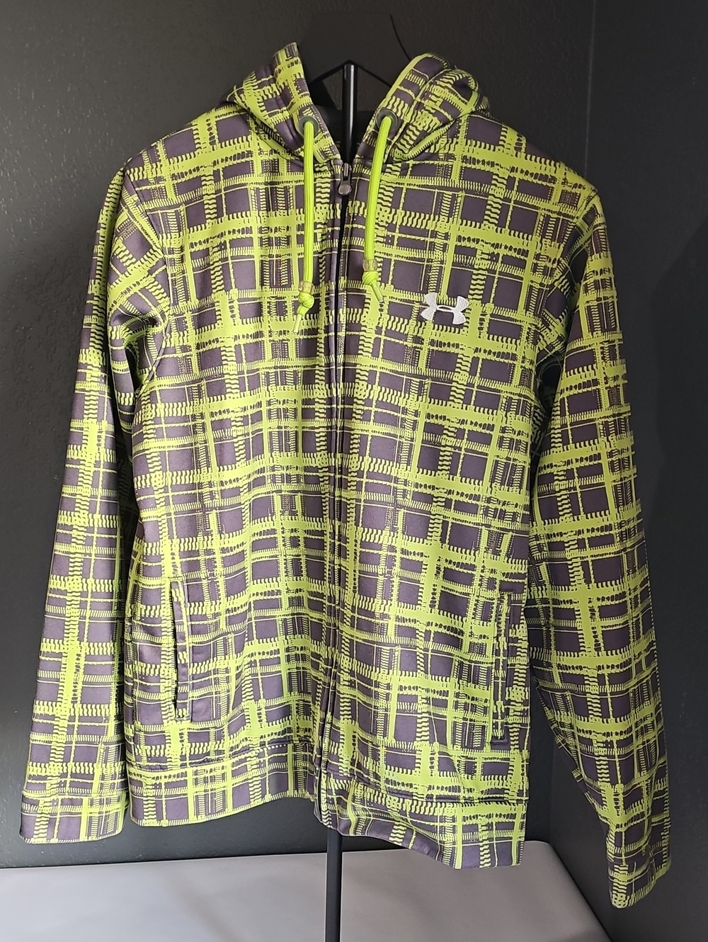Under Armor Boys Zip Sweatshirt